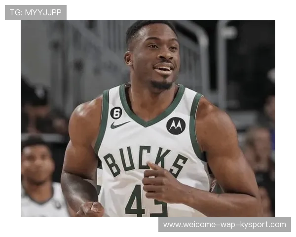 雄鹿核心突然伤退，里弗斯紧急启用替补方案曝光